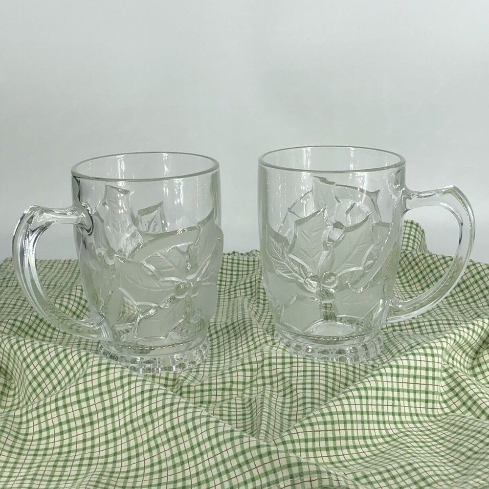 Fifth Avenue Crystal LTD Glass Mugs~Christmas Poinsettia ~Large 14oz ~Set of 2